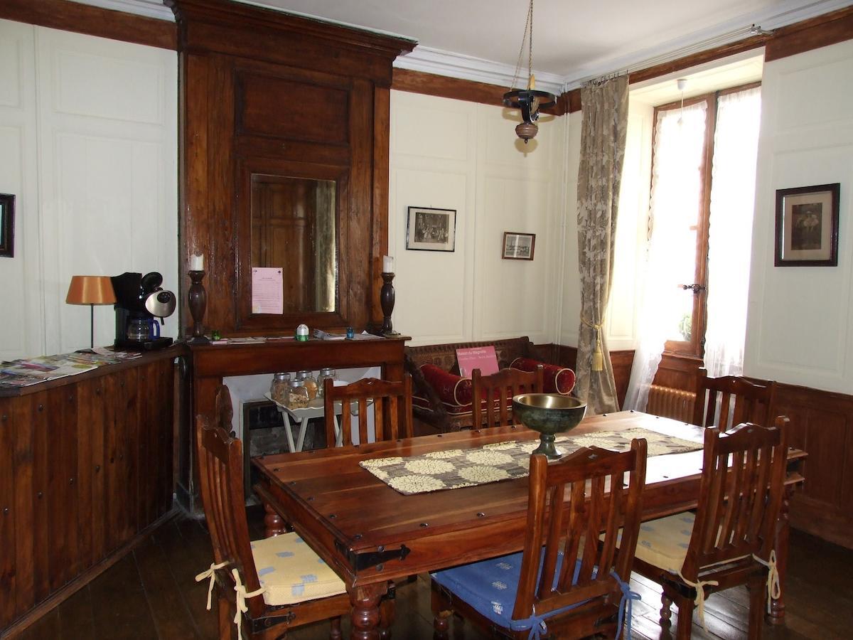 Maison Du Magnolia Confolens Zewnętrze zdjęcie