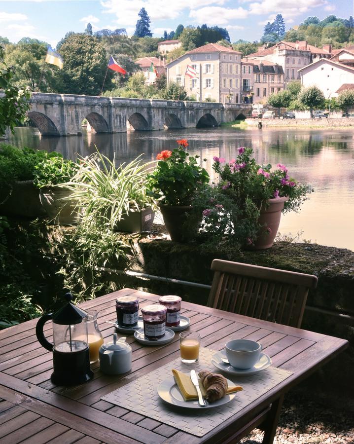 Maison Du Magnolia Confolens Zewnętrze zdjęcie